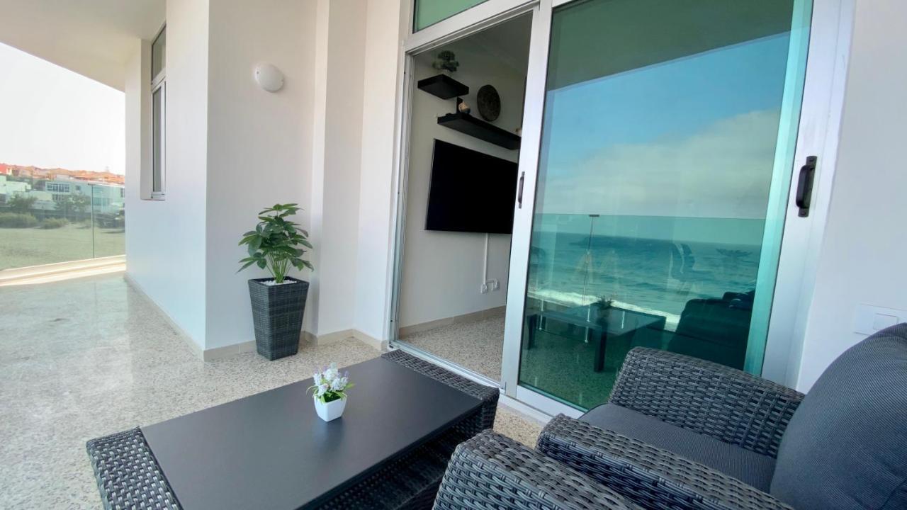 Hermoso Edificio Frente Al Mar Con Gran Terraza Y Hermosas Vistas ลาสปัลมาส เด กรานคานาเรีย ภายนอก รูปภาพ