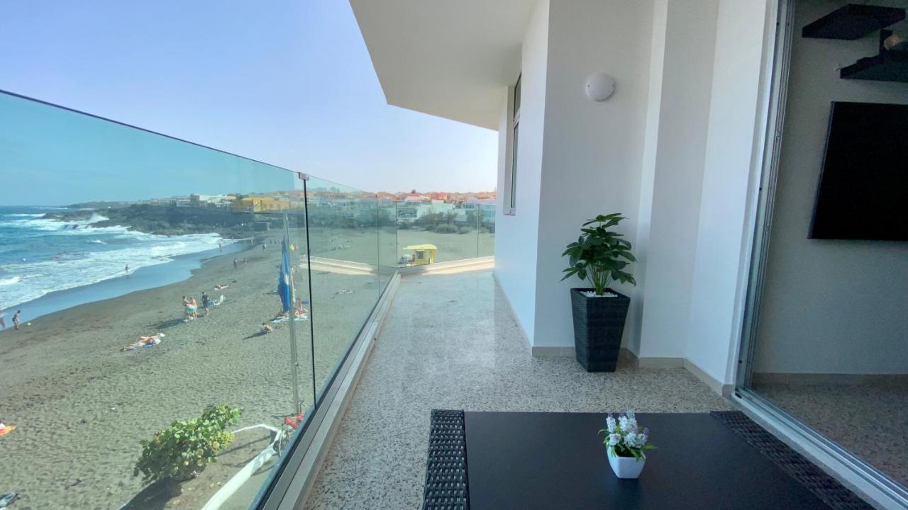 Hermoso Edificio Frente Al Mar Con Gran Terraza Y Hermosas Vistas ลาสปัลมาส เด กรานคานาเรีย ภายนอก รูปภาพ