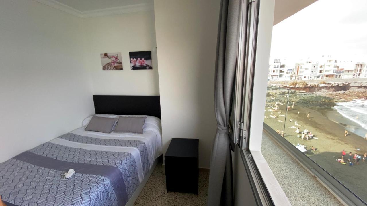Hermoso Edificio Frente Al Mar Con Gran Terraza Y Hermosas Vistas ลาสปัลมาส เด กรานคานาเรีย ภายนอก รูปภาพ